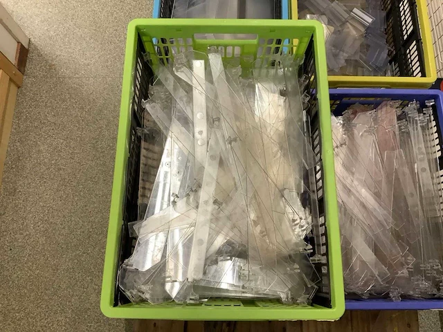 Partij winkelmateriaal - afbeelding 5 van  9