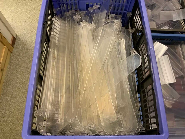 Partij winkelmateriaal - afbeelding 7 van  9