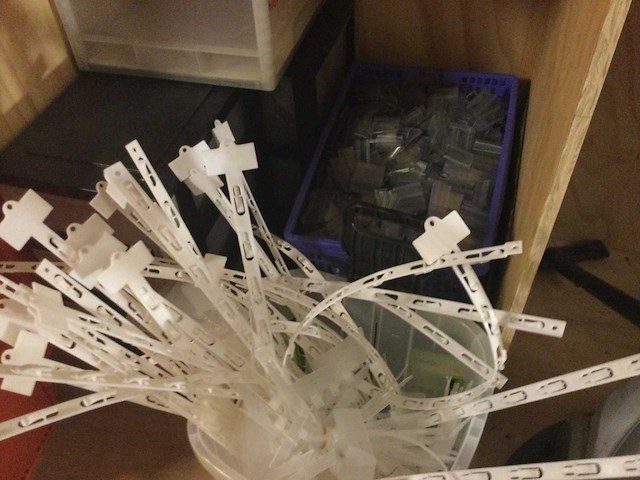 Partij winkelpanden/opbergkratten - afbeelding 5 van  6