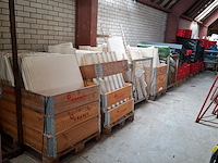 Partij winkelstellingmateriaal - afbeelding 1 van  11