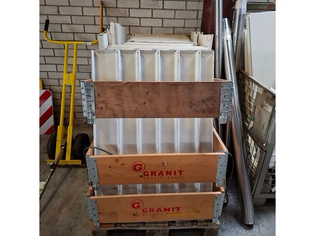 Partij winkelstellingmateriaal - afbeelding 6 van  13