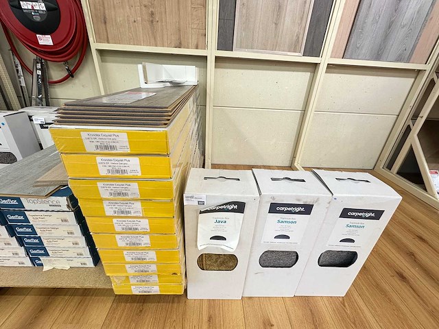 Partij winkelvoorraad - afbeelding 2 van  10