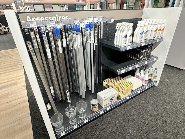 Partij winkelvoorraad - afbeelding 2 van  8