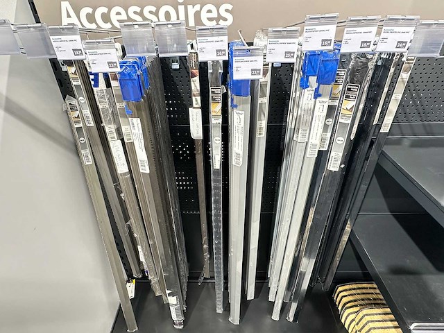 Partij winkelvoorraad - afbeelding 3 van  8