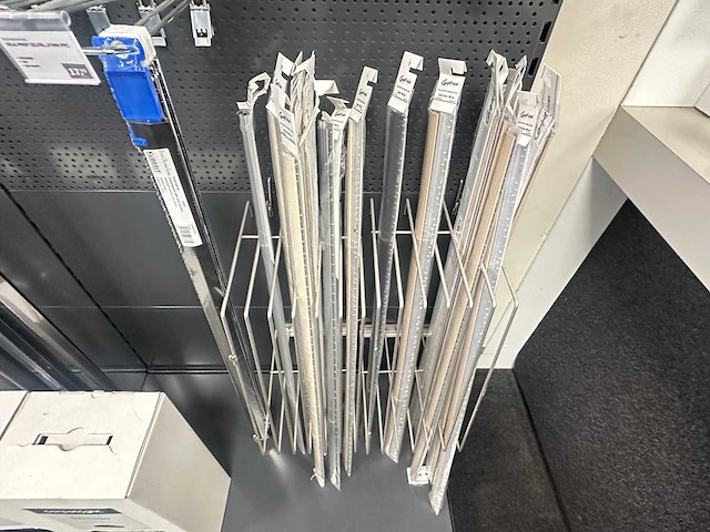 Partij winkelvoorraad - afbeelding 3 van  12