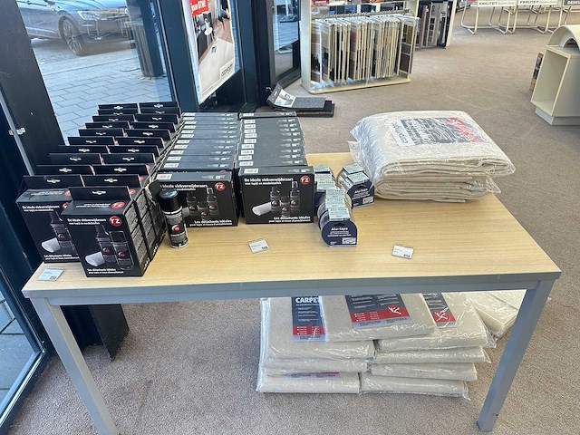 Partij winkelvoorraad - afbeelding 1 van  5