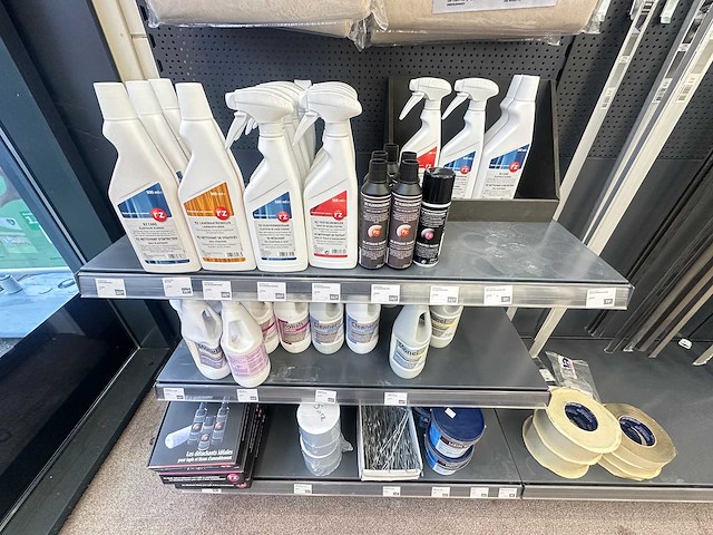 Partij winkelvoorraad - afbeelding 1 van  8