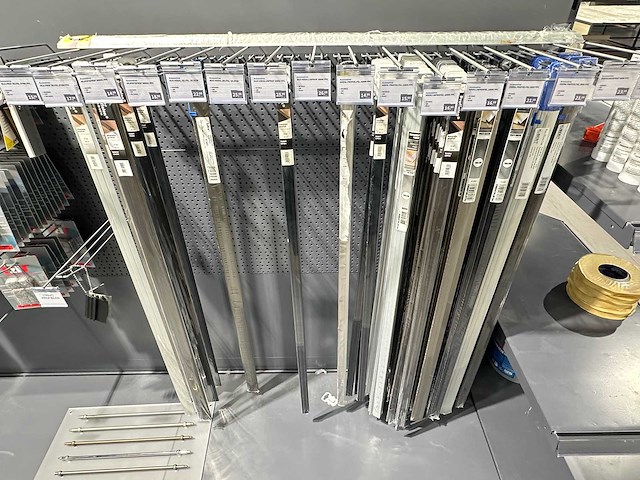 Partij winkelvoorraad - afbeelding 5 van  8