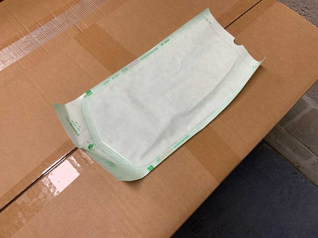 Partij wipak sterilisatieverpakkingen 150x300mm - afbeelding 2 van  3