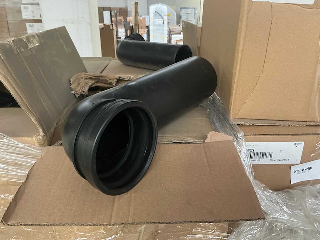 Partij wisa afvoerbochten pe 90x90mm (circa 320 stuks) - afbeelding 3 van  4