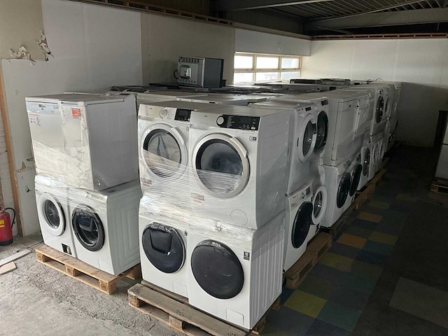 Partij witgoed (ca. 120x) - afbeelding 1 van  10