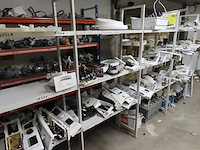 Partij witgoed onderdelen met stellingen - afbeelding 2 van  11