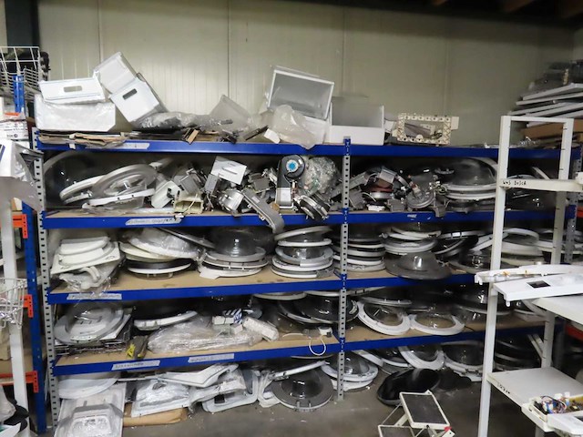 Partij witgoed onderdelen met stellingen - afbeelding 7 van  11