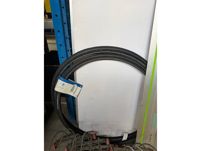 Partij w.o. waterpas, fietsbanden, fietsparkeerbeugels w.o. festool, ritchey - afbeelding 5 van  7