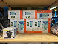 Partij w.o. zwembad cartridgefilter, kledinghangers, w.o. bestway - afbeelding 1 van  9