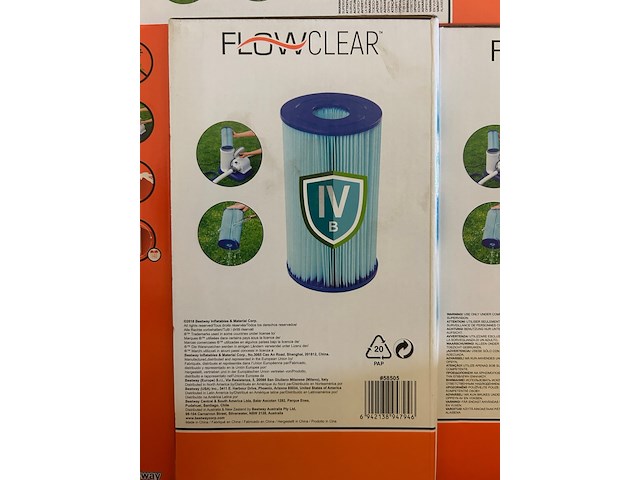 Partij w.o. zwembad cartridgefilter, kledinghangers, w.o. bestway - afbeelding 8 van  9