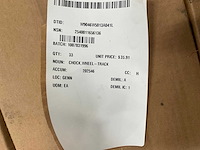 Partij wood wheel track chock (33x) - afbeelding 3 van  4