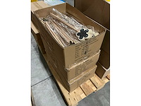 Partij wooden labels 9x9cm + 45cm stick (390x) - afbeelding 3 van  3