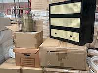 Partij woonaccessoires, meubelen - afbeelding 1 van  5