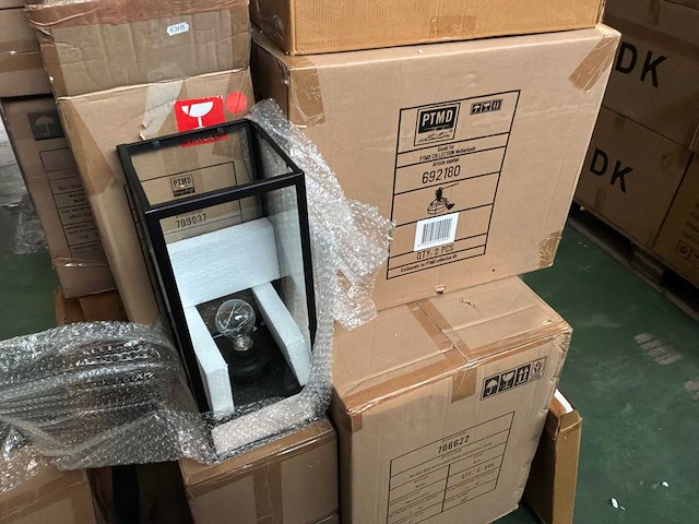 Partij woonaccessoires - afbeelding 8 van  13