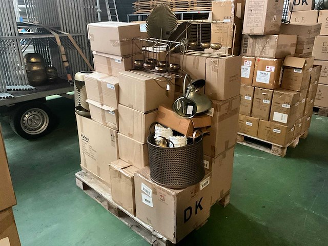 Partij woonaccessoires - afbeelding 1 van  13