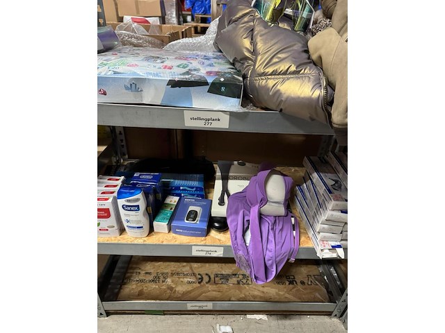 Partij woonartikelen, meubels, persoonlijke verzorging, speelgoed etc. - afbeelding 21 van  25