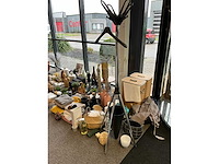 Partij woondecoratie -en inventaris - afbeelding 6 van  6