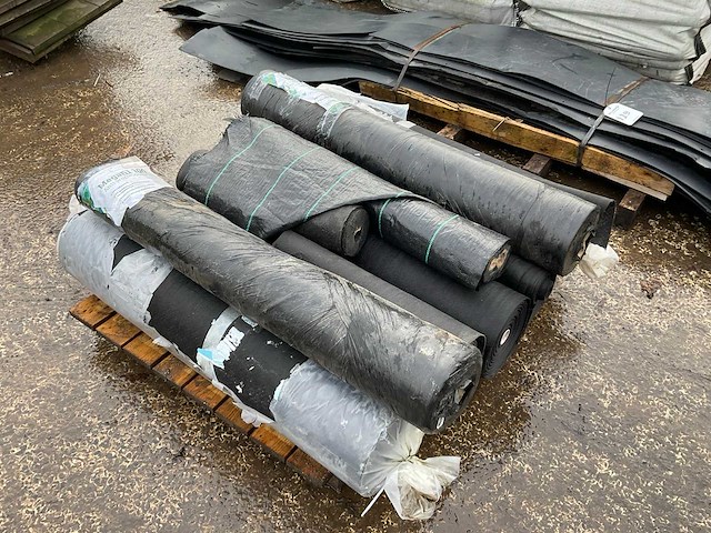 Partij worteldoek en divers - afbeelding 2 van  5