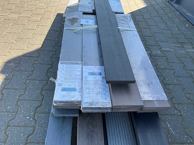 Partij wpc tuinplanken - afbeelding 2 van  5