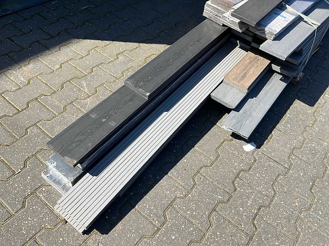 Partij wpc tuinplanken - afbeelding 3 van  5