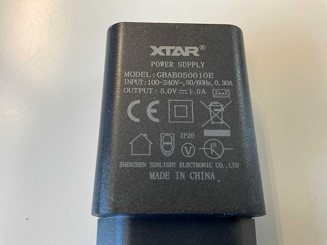 Partij xtar gb0500 usb wall adapter - afbeelding 3 van  4