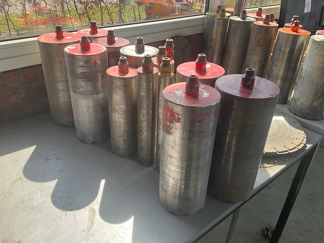 Partij zaagbladen en kernboren - afbeelding 2 van  3