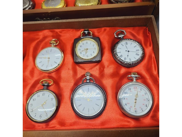 Partij zakhorloges in horlogekist - afbeelding 6 van  11