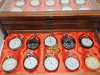 Partij zakhorloges in horlogekist - afbeelding 10 van  11