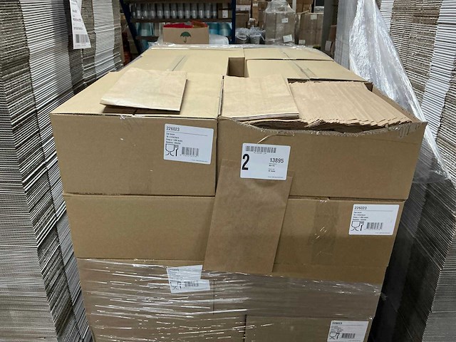 Partij zakjes bruin 16+2x5x34cm (42000x) - afbeelding 1 van  6