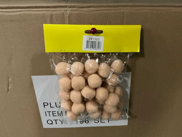 Partij zakjes vilt balletjes (1176x) - afbeelding 3 van  7