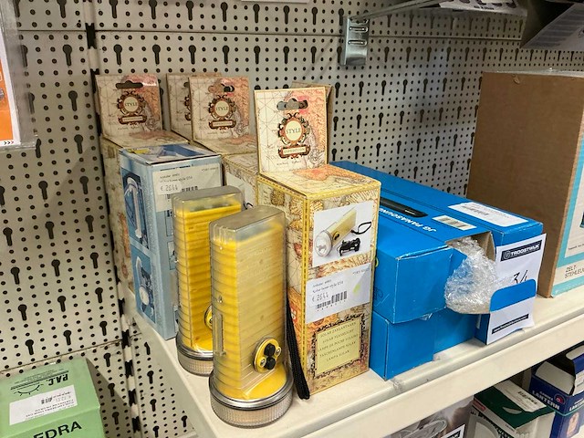 Partij zaklampen (12x) - afbeelding 1 van  5