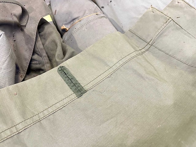 Partij zeil en zakken - afbeelding 3 van  4