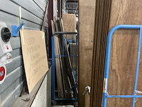 Partij zekeringsmateriaal voor meubelbak - afbeelding 4 van  12