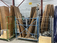 Partij zekeringsmateriaal voor meubelbak - afbeelding 11 van  12