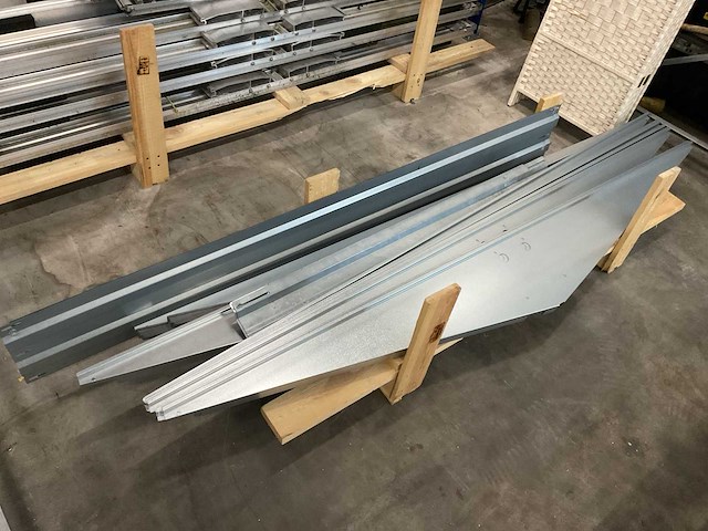 Partij zijkappen - afbeelding 1 van  1