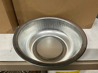 Partij zinc dish round natural d28xh9cm (200x) - afbeelding 1 van  3