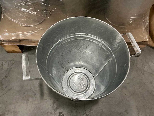 Partij zinc emmers 11l met oren (40x) - afbeelding 2 van  4