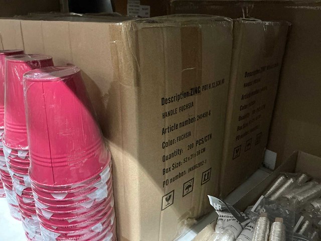 Partij zinc potten h12,5cm without handle fuchsia (960x) - afbeelding 6 van  6