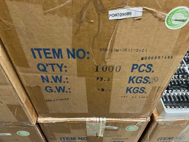 Partij zippy microschakelaars vmn-10n-06a1-b-zi (5700x) - afbeelding 1 van  1