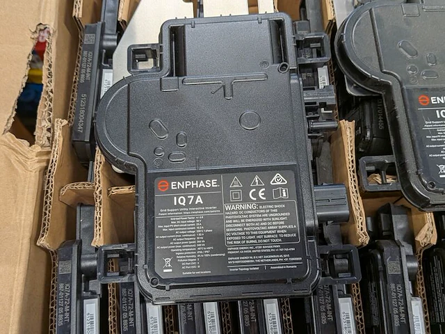 Partij zonne-energie omvormers & optimizers - afbeelding 3 van  16