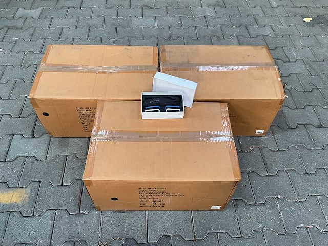 Partij zonnebril (150x) - afbeelding 3 van  3