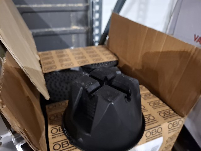 Partij zonnepaneel bevestigingsmateriaal , en toebehoren - afbeelding 5 van  14