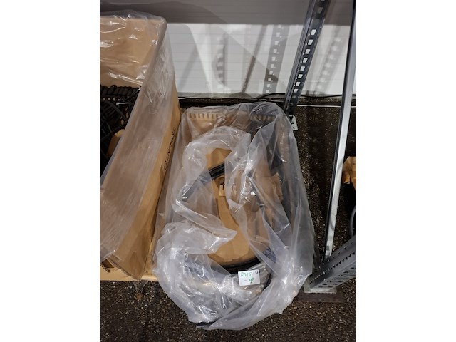 Partij zonnepaneel connectoren diverse soorten - afbeelding 4 van  12