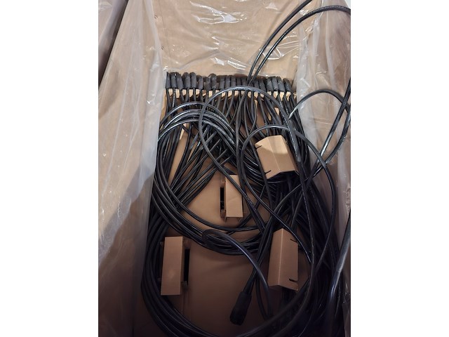 Partij zonnepaneel connectoren diverse soorten - afbeelding 12 van  12